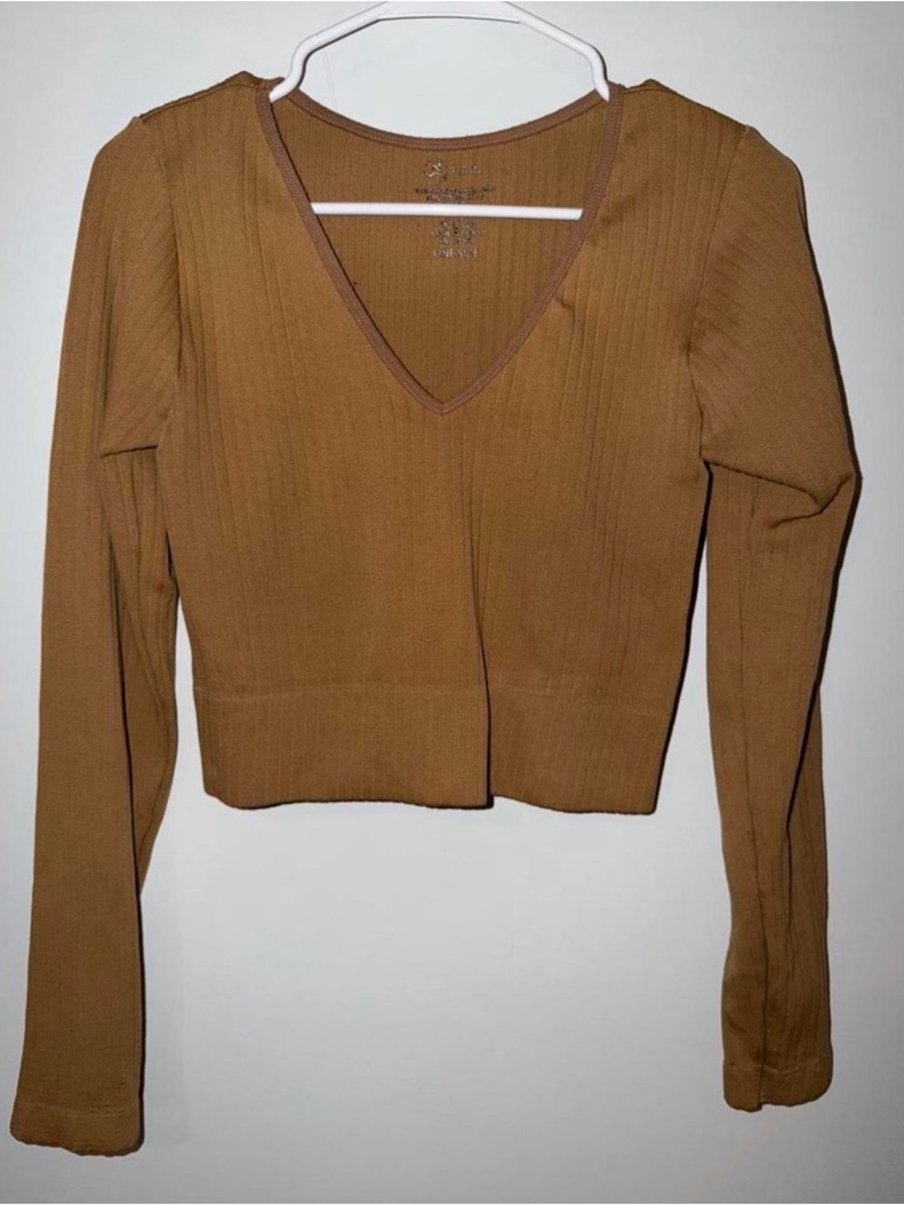 FIT IN Ribbed Ankle Leggings & Long Sleeve V Neck Top Set Brown Camel